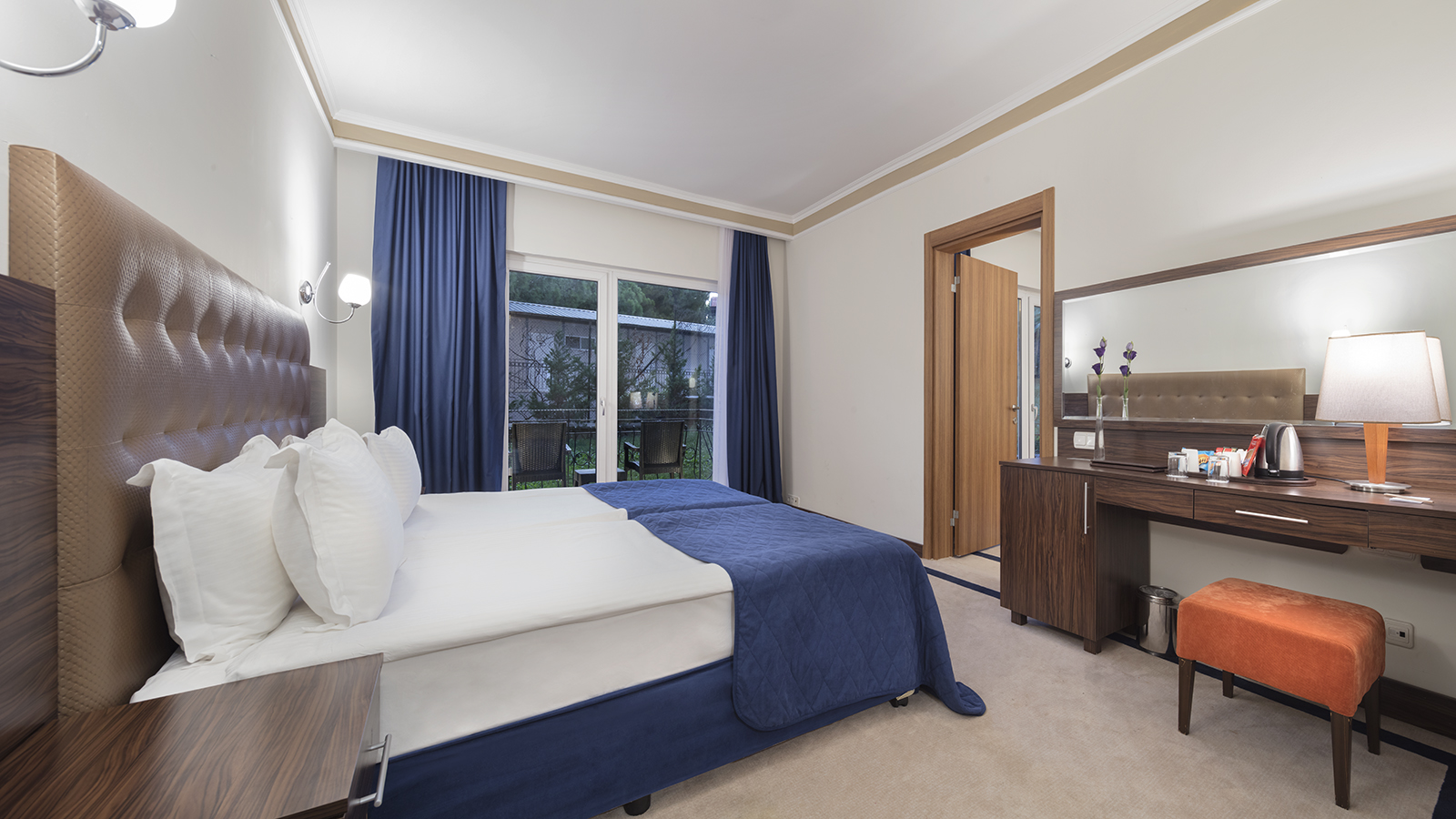 Plus, Classic, Pavilion, Sea View