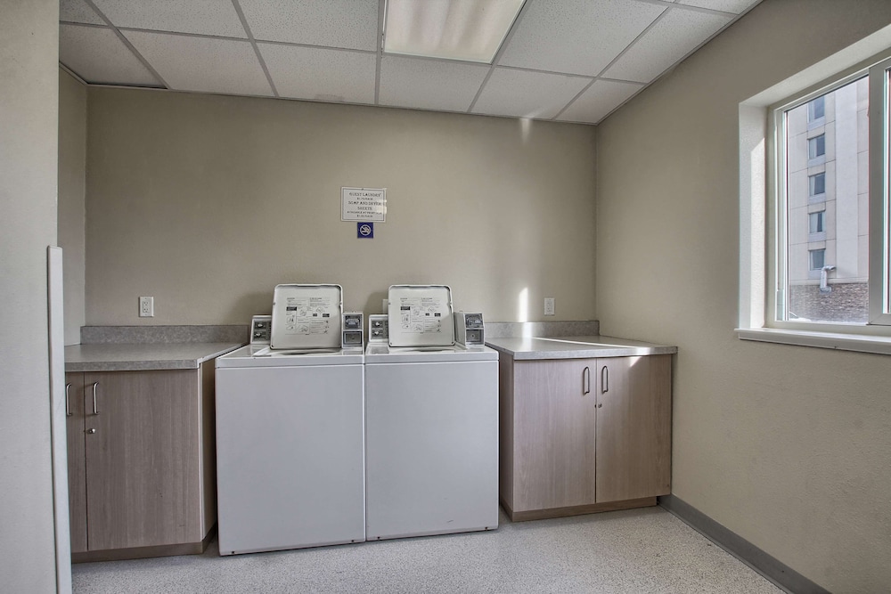Motel6 London, ON - Ontario 7/31
