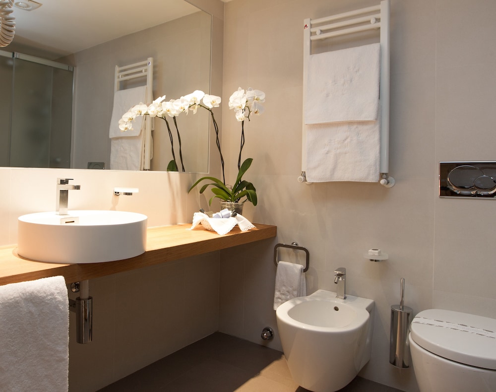 Hotel Palace Wellness And Beauty 55/57