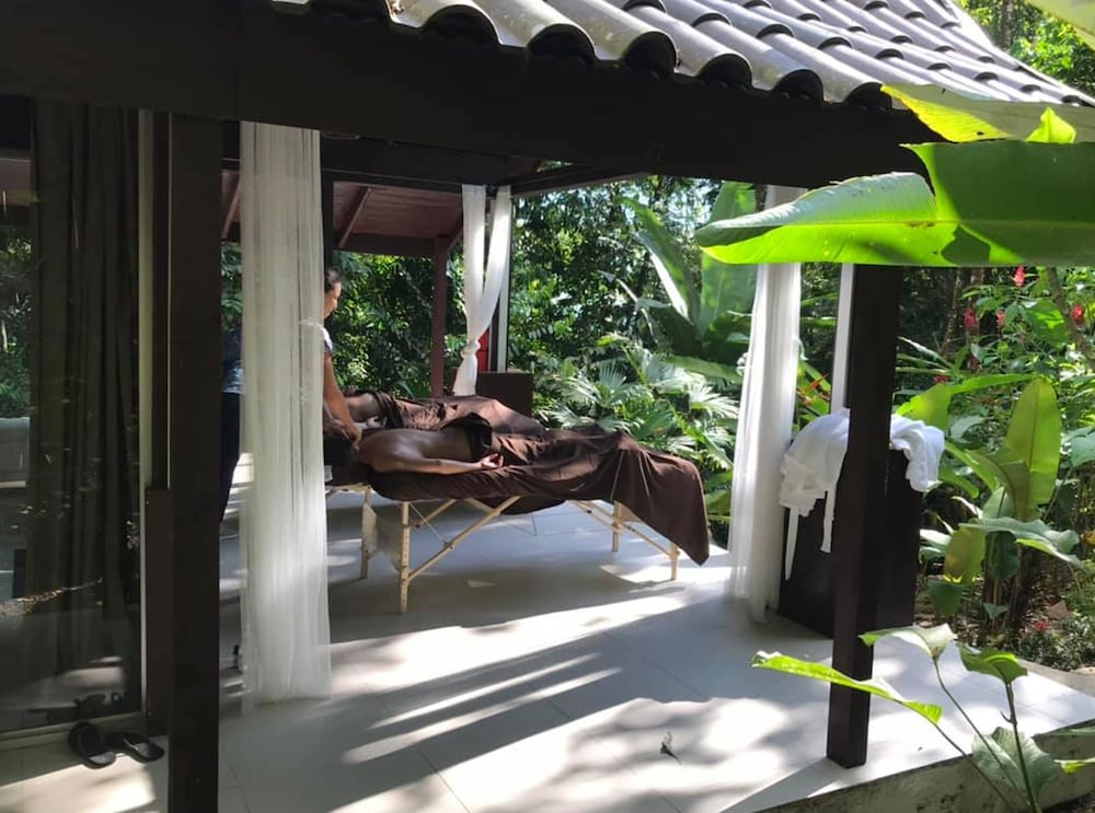 Oxygen Jungle Villas 8/35