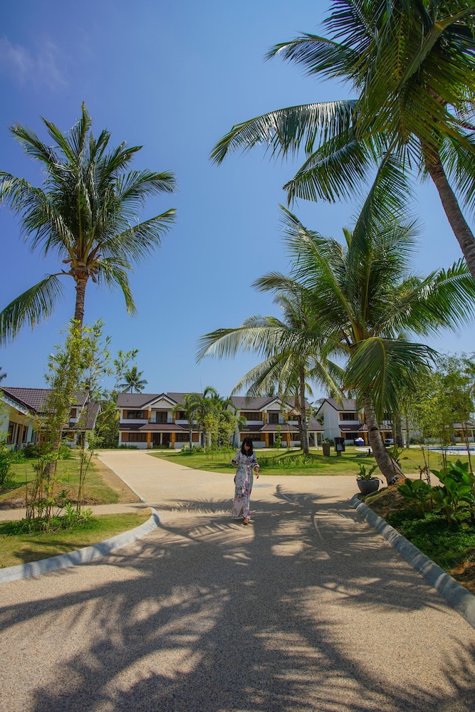 North Zen Villas 69/72