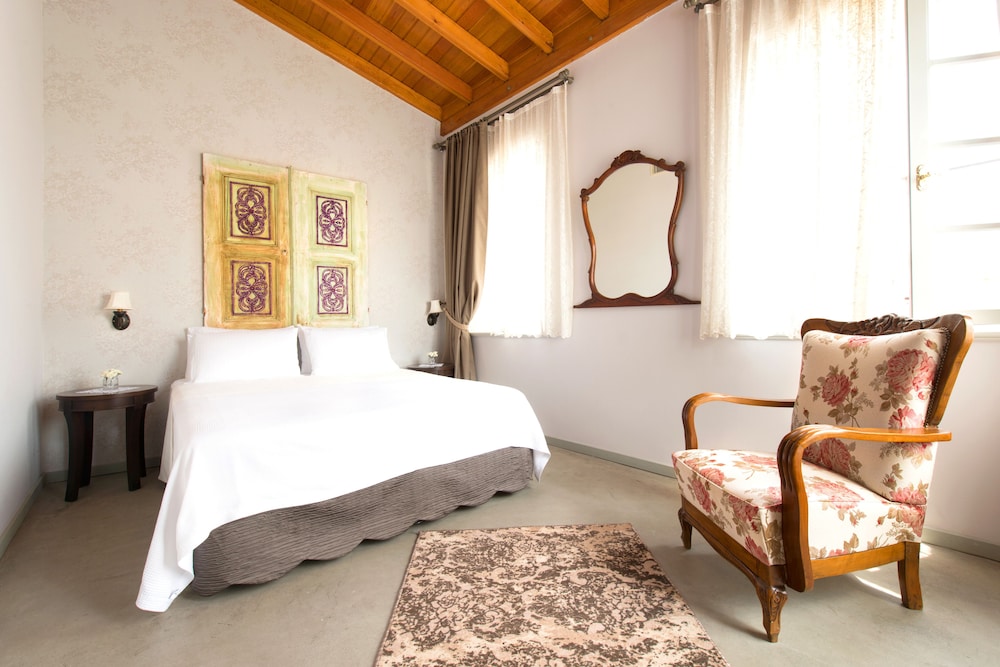 Alacati Kostem Hotel 5/29