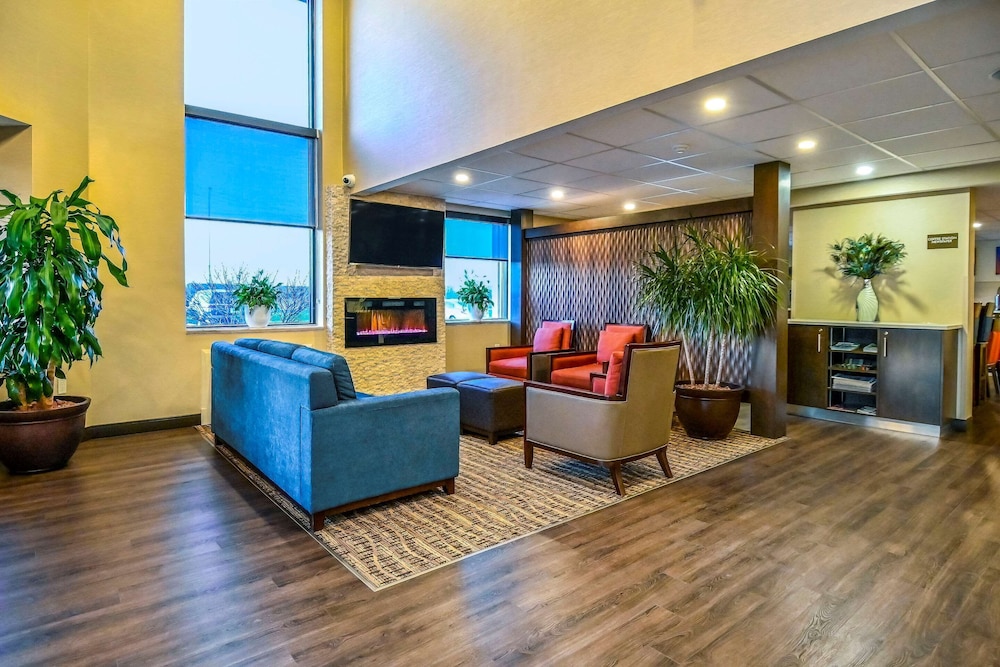 Comfort Inn St. Thomas 34/42
