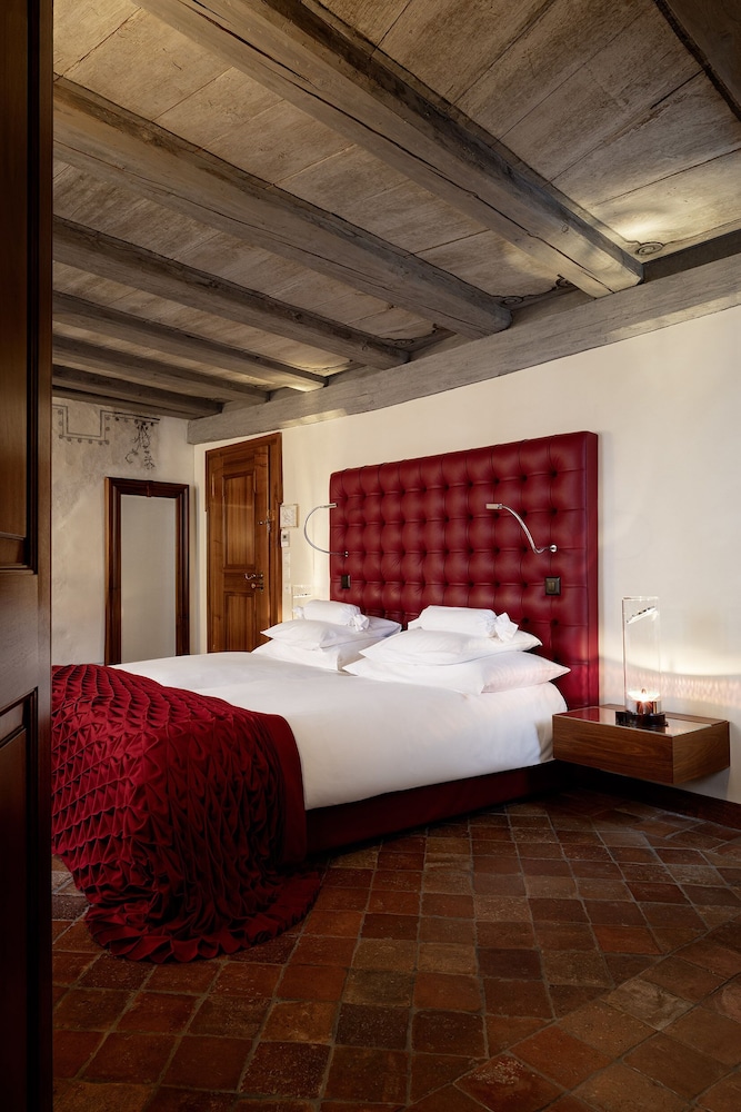 Widder Hotel 12/92