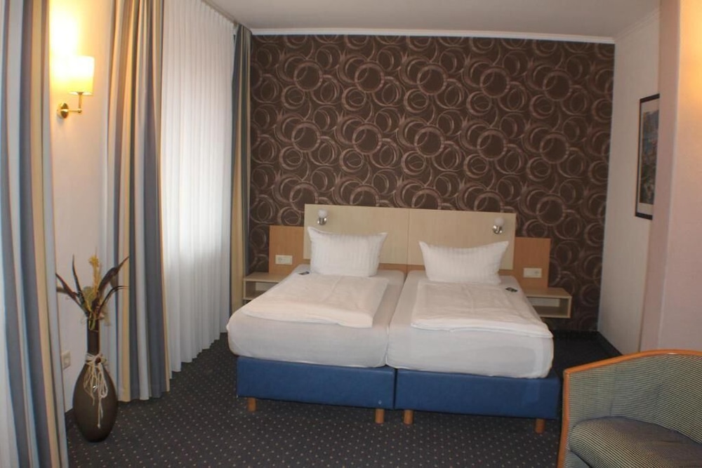 Hotel Am Stadtpark 23/63