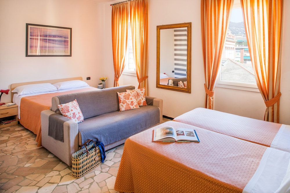 Albergo La Piazzetta 13/50