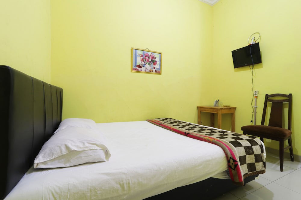 Hotel Surabaya Jaya Bandara Soetta by ZUZU 8/20