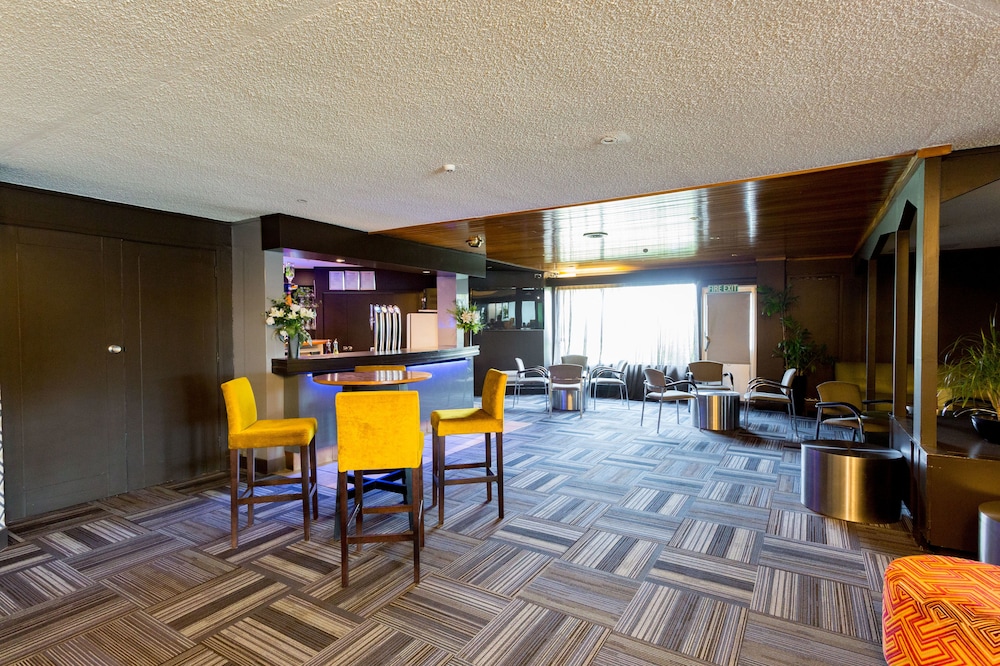 The Redwood Hotel 4/31