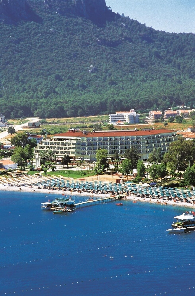 Imperial Turkiz Resort Hotel 50/50