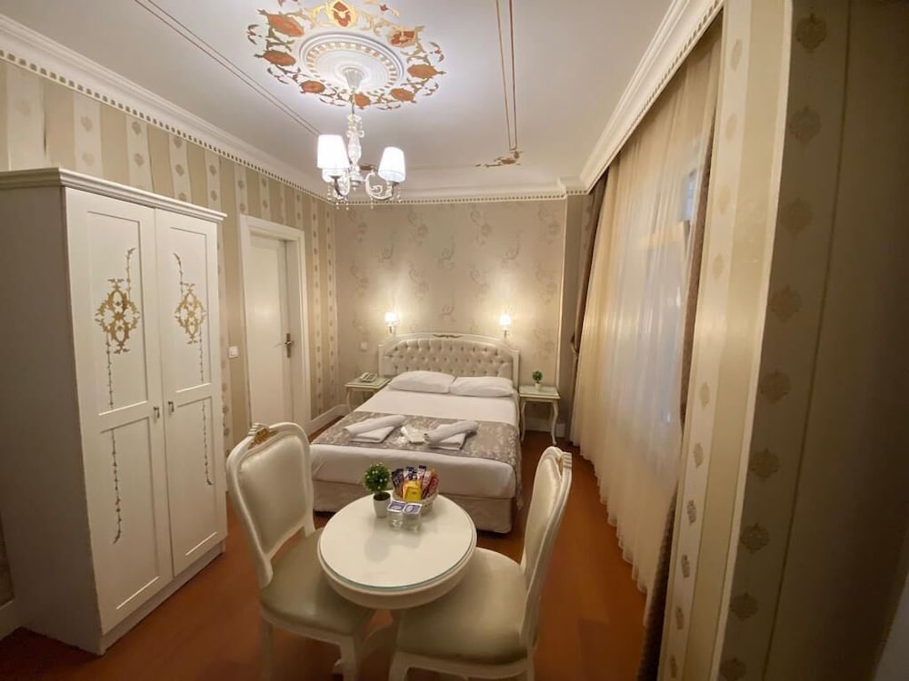 Alyon Hotel Taksim 50/56