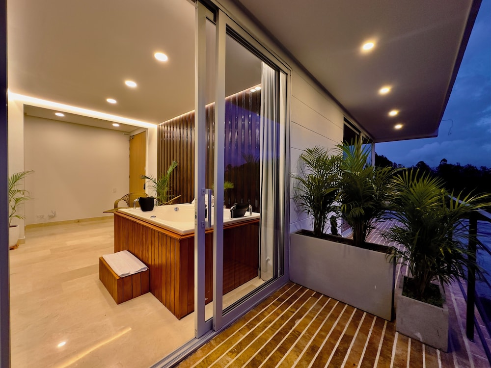 Arvum Hotel Boutique 6/44