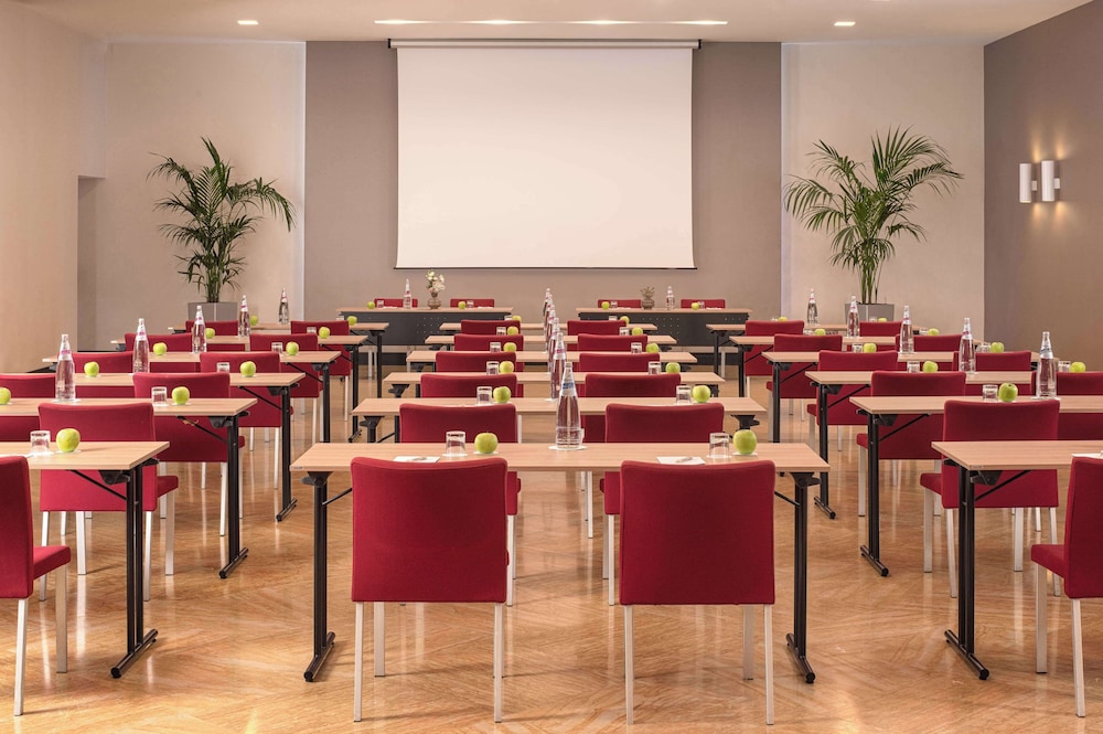 Nh Trieste Hotel 52/61