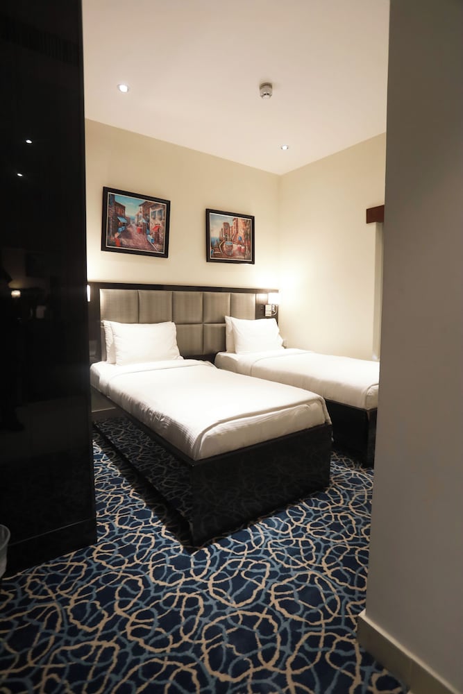 Naylover Hotel Suites 16/50