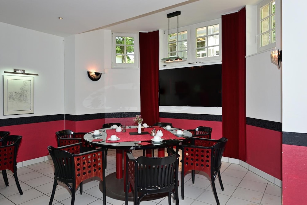 Art Hotel Weimar 36/58
