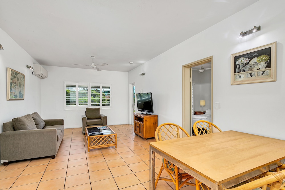Cairns Reef Apartments Motel 54/71
