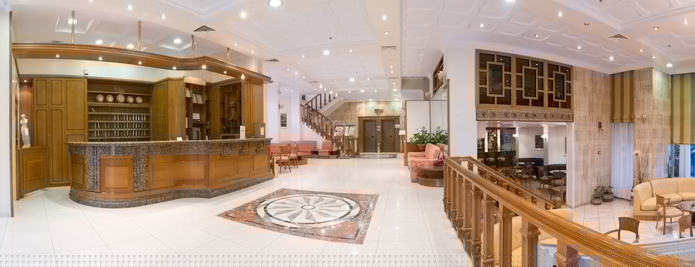Emmantina Hotel 7/76