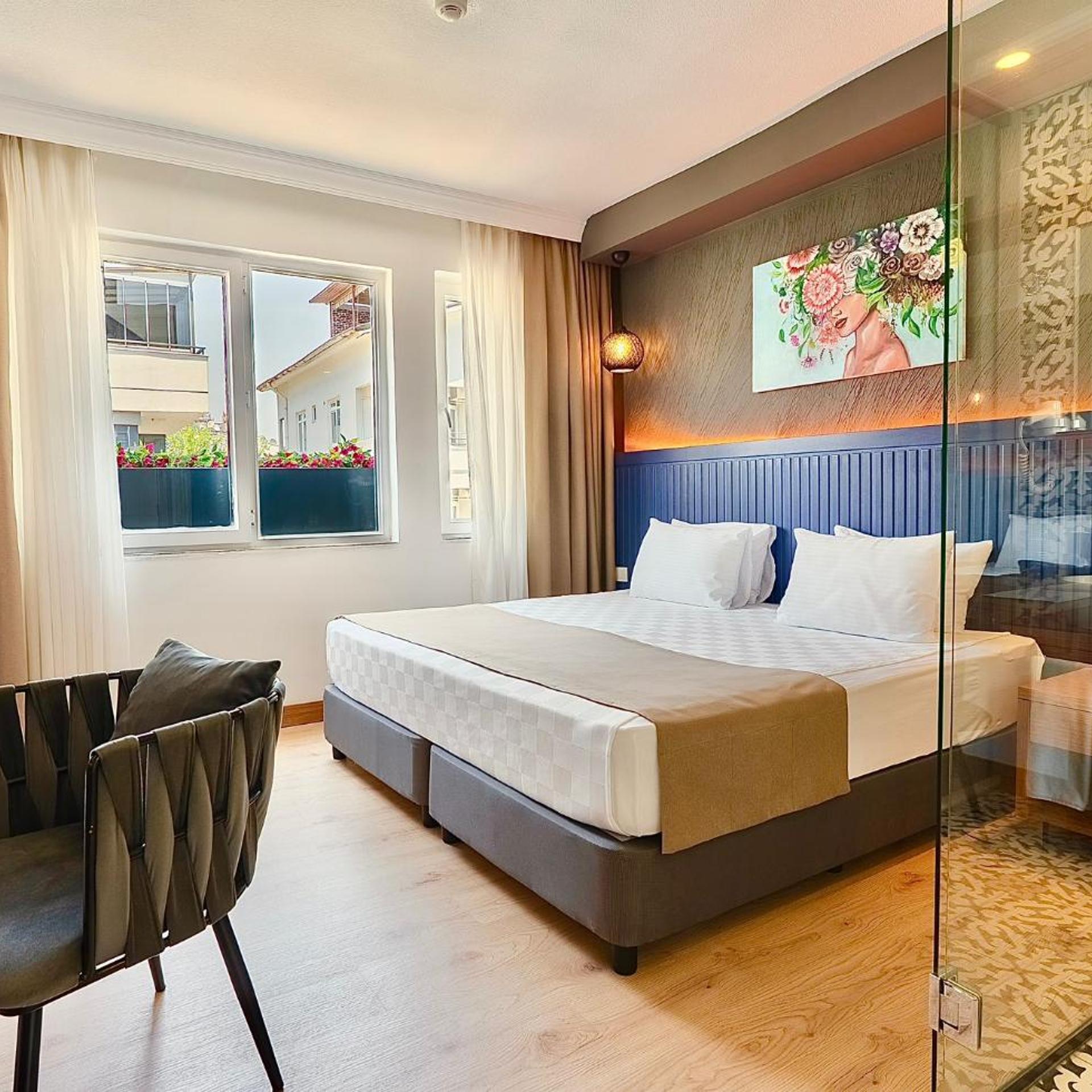 Lara Atalla Hotel 16/39