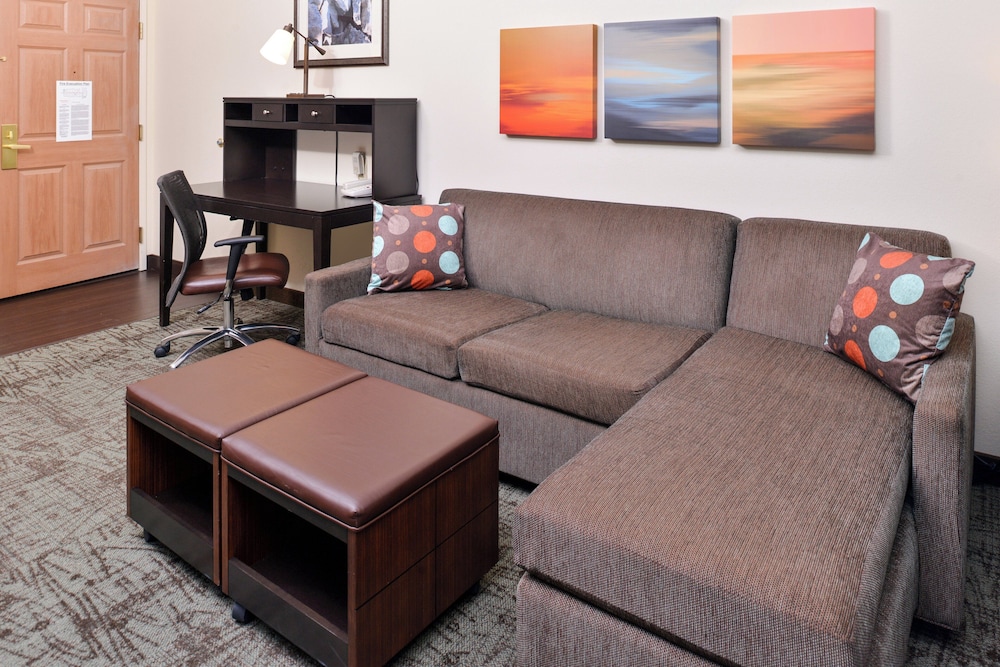Staybridge Suites O Fallon Chesterfield 30/50