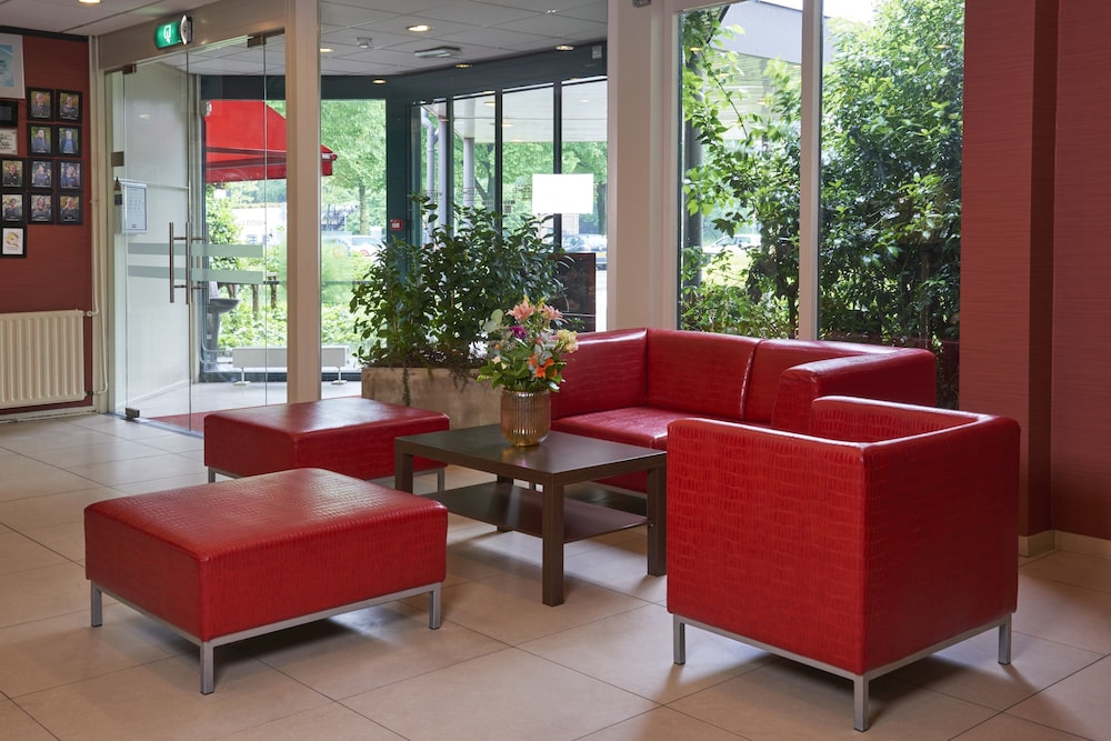 Ibis Tilburg 22/50