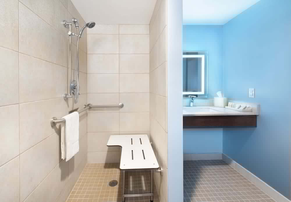 Hotel Indigo Cleveland-Beachwood 18/51