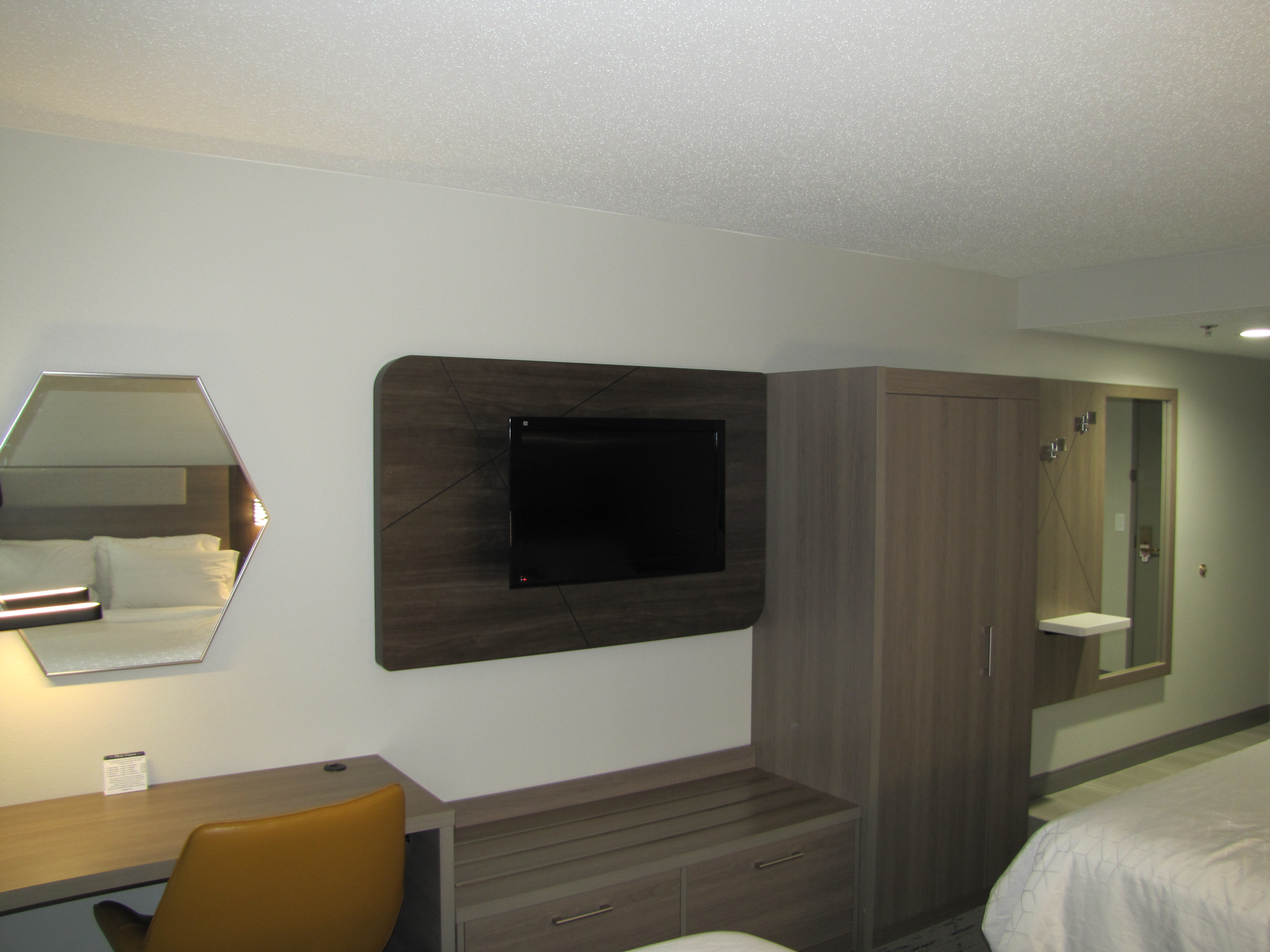 Holiday Inn Express Hotel And Suites Donegal 31/43