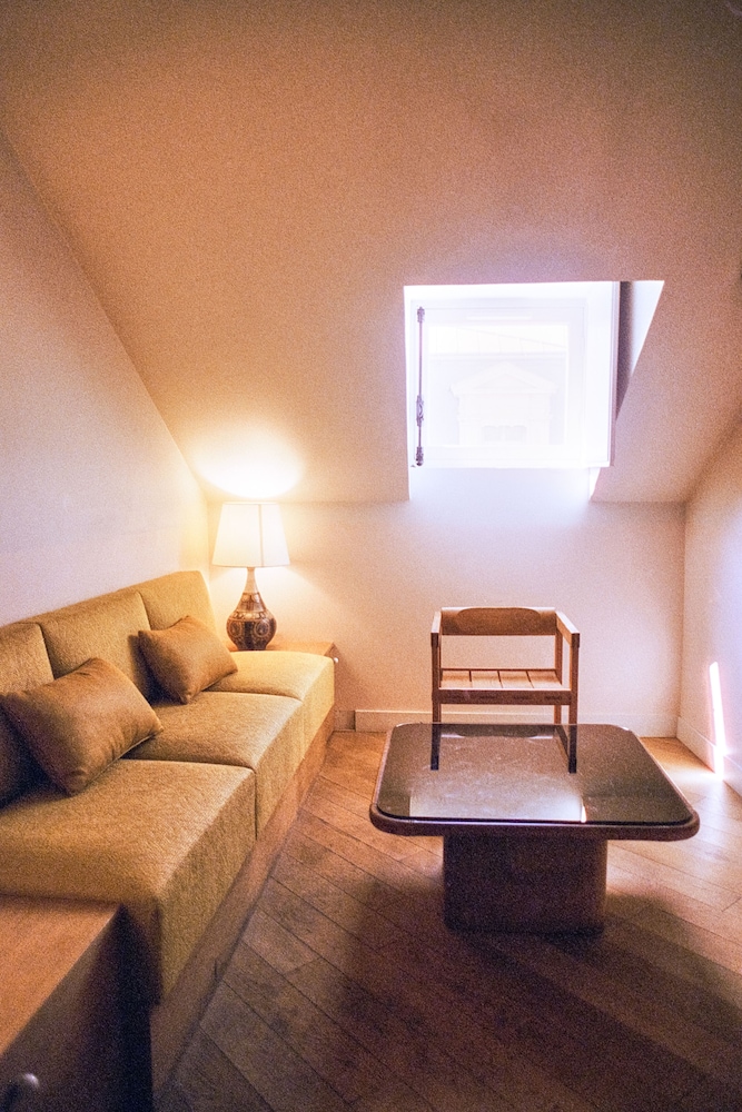 Hotel Habituel 49/63