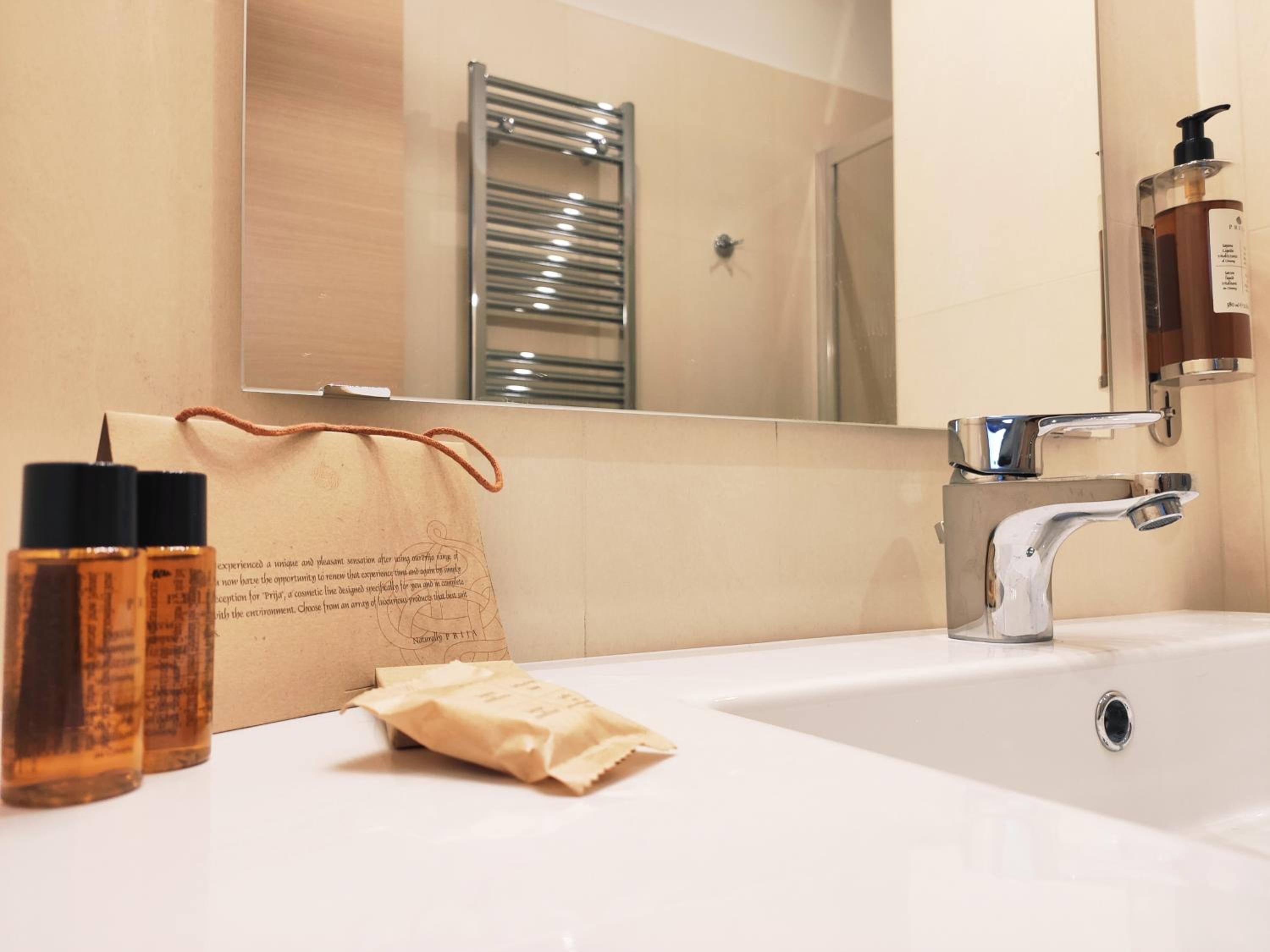 Luxury Suites Stay Inn Rome Experience 15/25