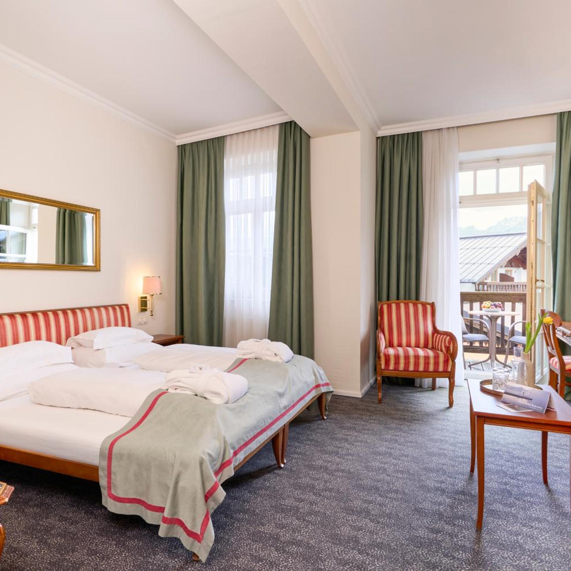 Standard, Double or Twin Bed, Balcony