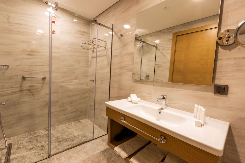 Radisson Hotel Istanbul Harbiye 48/49