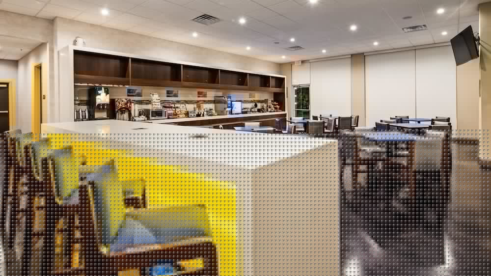 GLo Best Western DeSoto Dallas 29/34