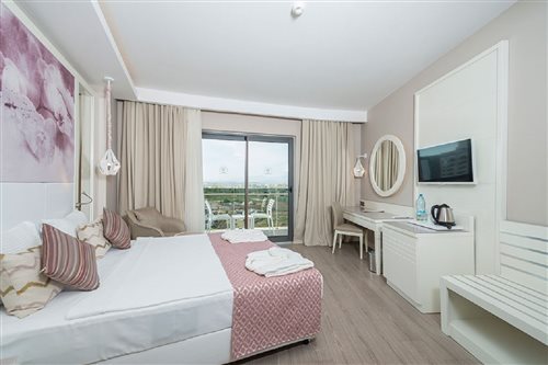Room at Diamond Premium Hotel Spa, Sorgun (Antalya)