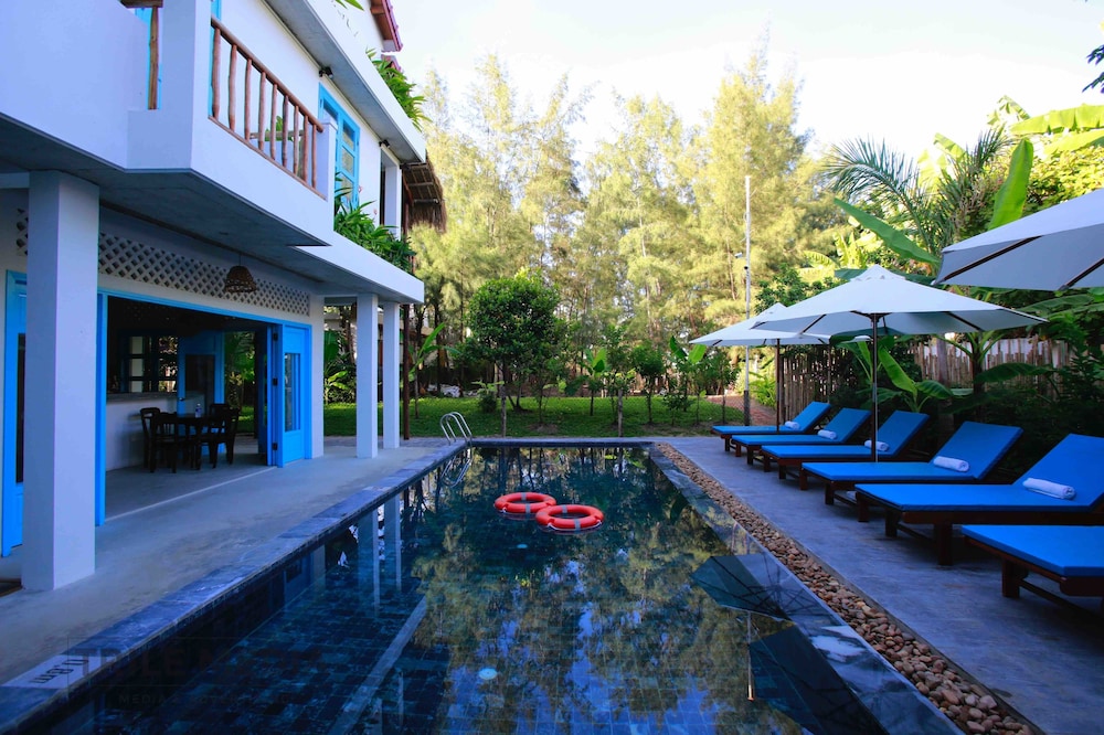 Life Beach Villa 8/64