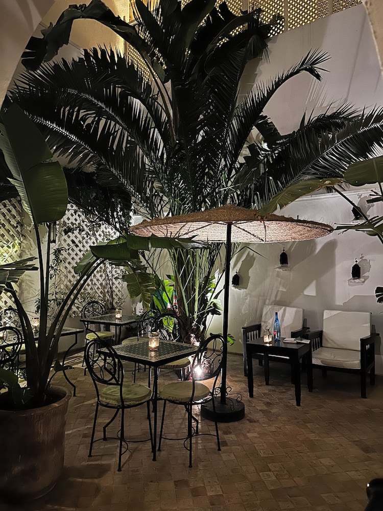 Riad Dar Awil 32/45