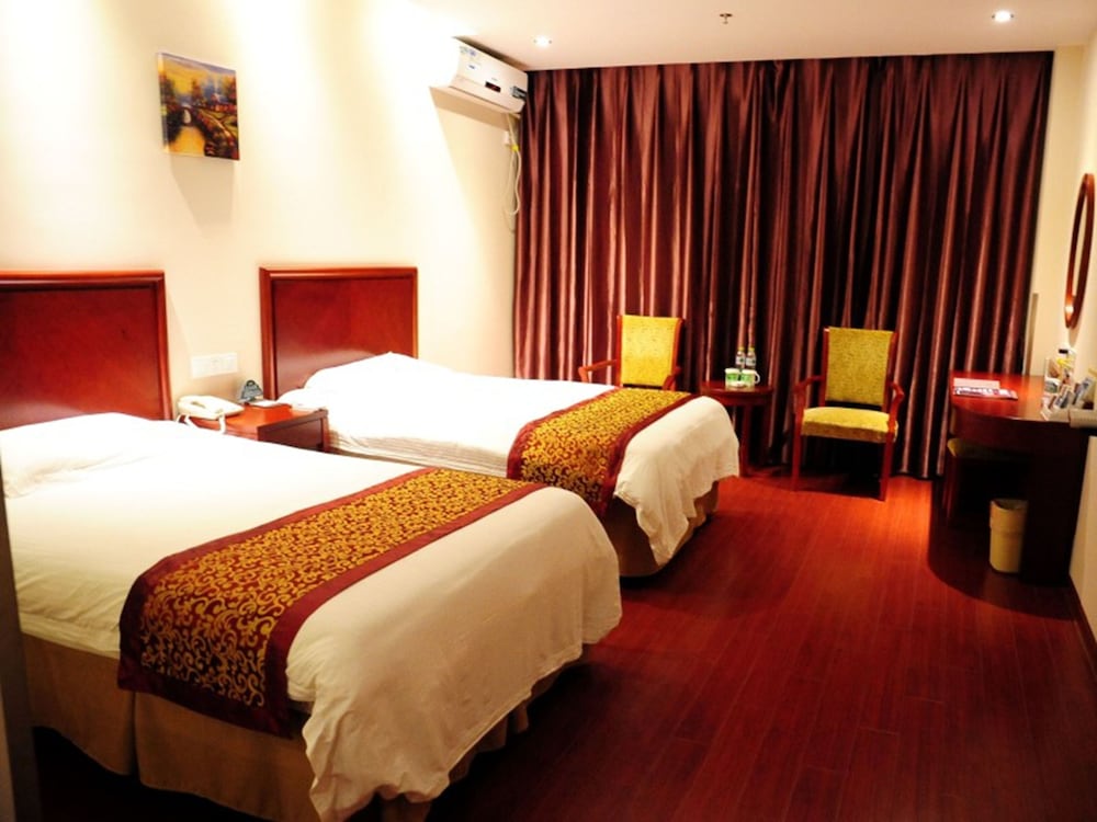Greentree Inn Yancheng Dongtai Jianggang Yingbin Road Gangcheng Avenue Hotel 11/28