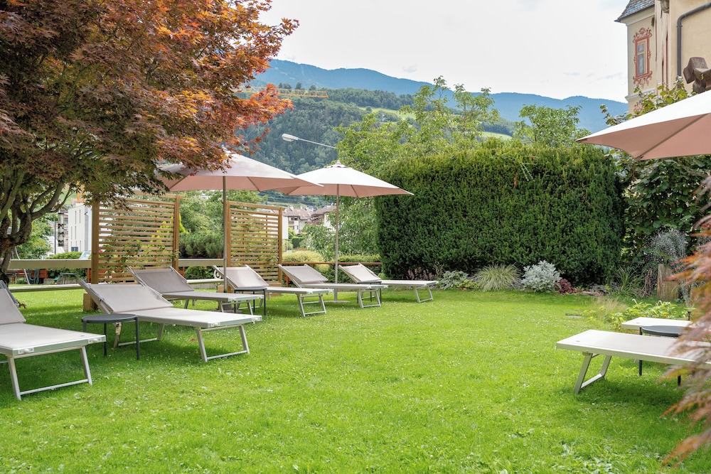 ALPINE CITY WELLNESS HOTEL DOMINIK 54/58