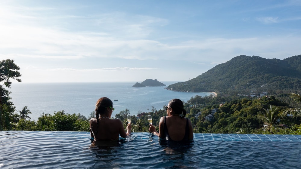 Koh Tao Heights Pool Villas 15/26