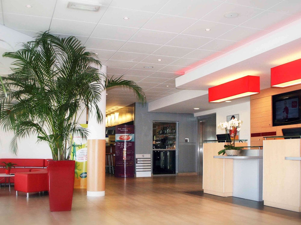 Ibis Istres Trigance 2/32
