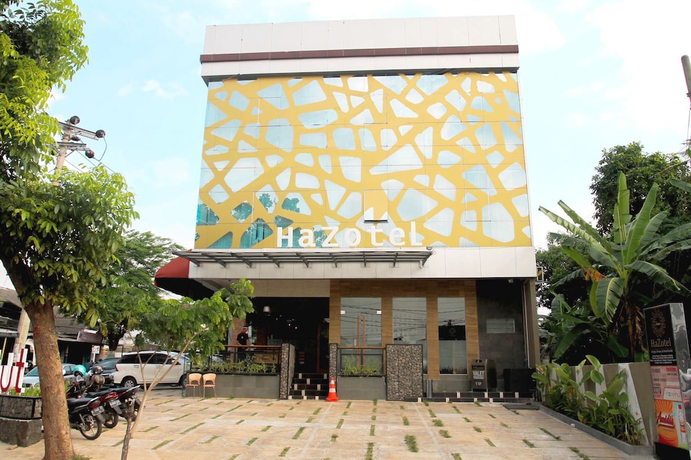 Hazotel Semarang 2/49