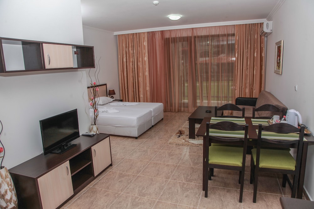 Olymp Apartcomplex 11/52