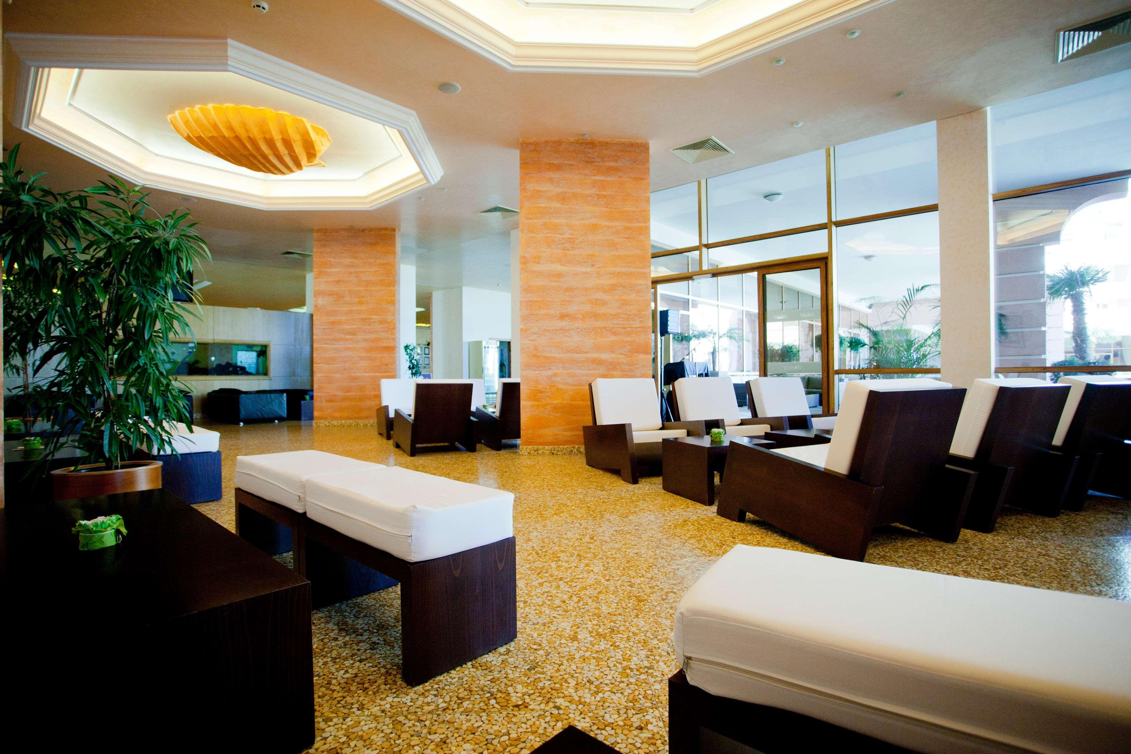 DIT Majestic Beach Resort 51/84