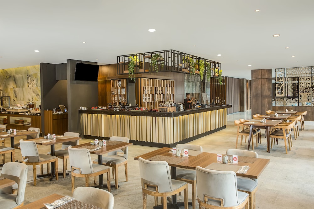 Swiss-Belhotel Cendrawasih Biak 31/60