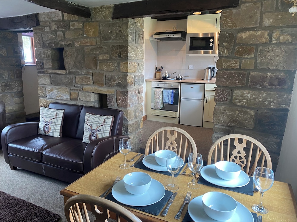 Craven Garth Cottages 31/50