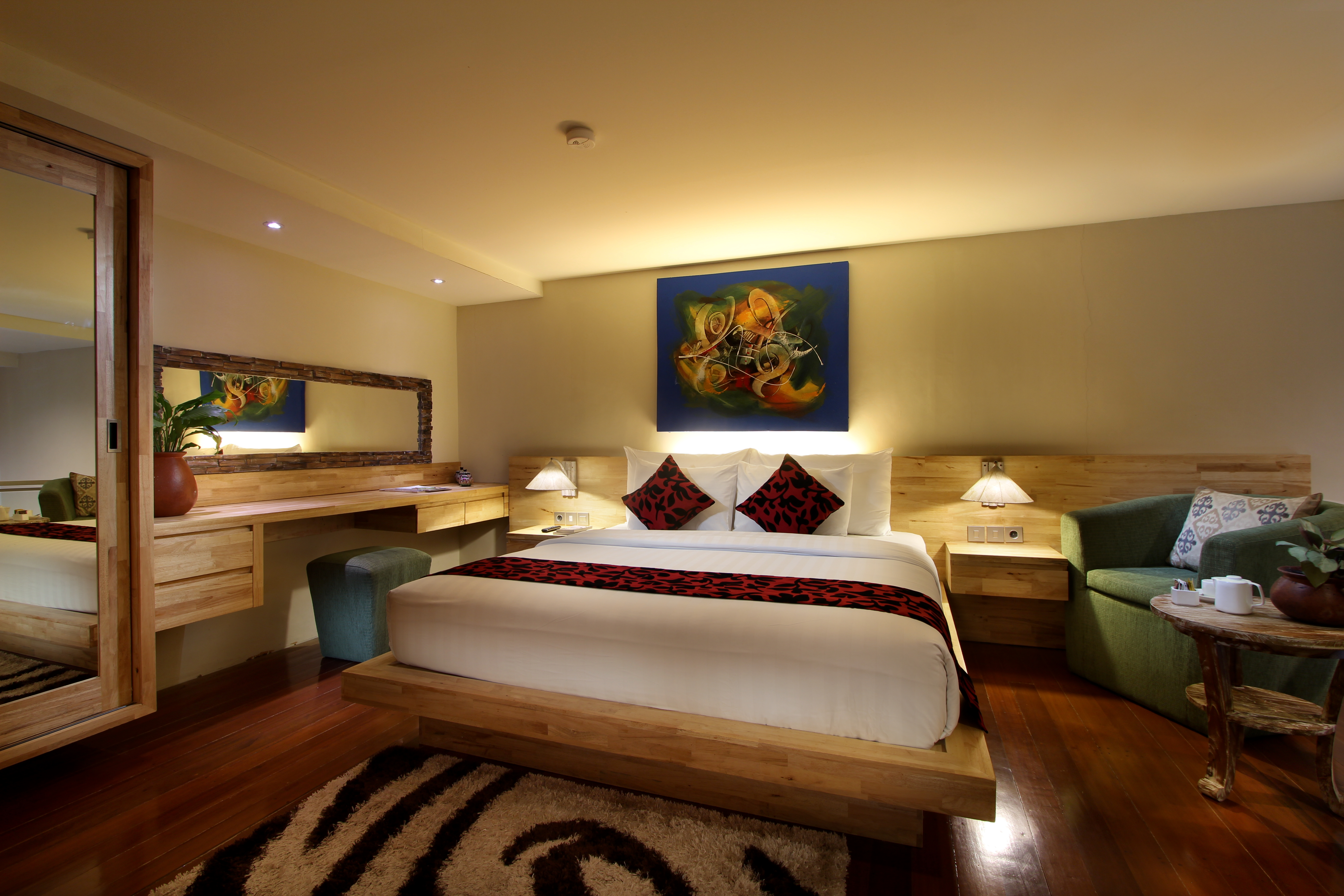 Mezzanine, Suite, Garden View