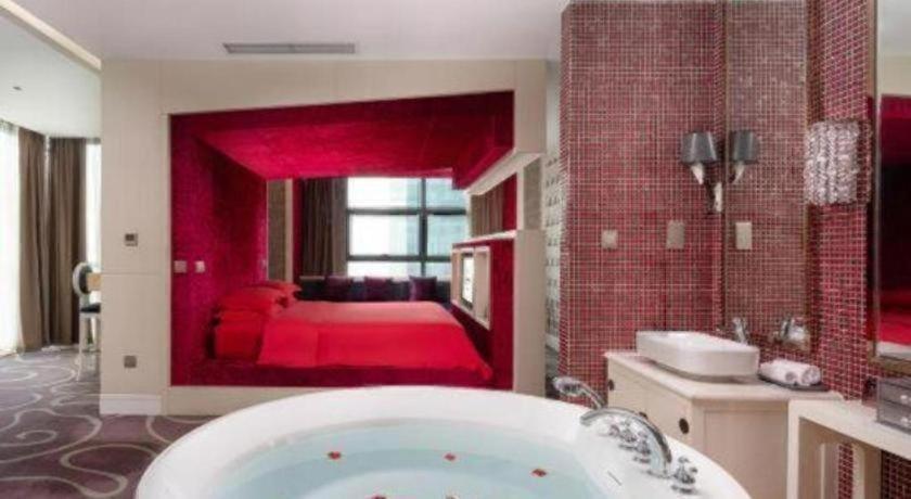 Chongqing Huachen International Hotel 55/55