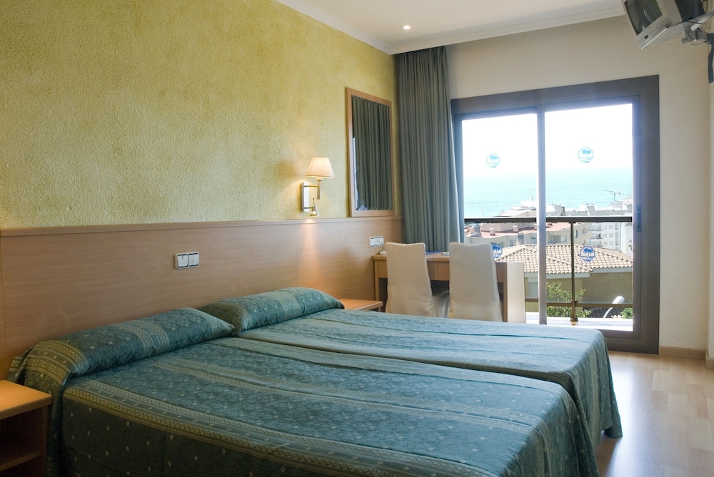 Samba Hotel 9/63