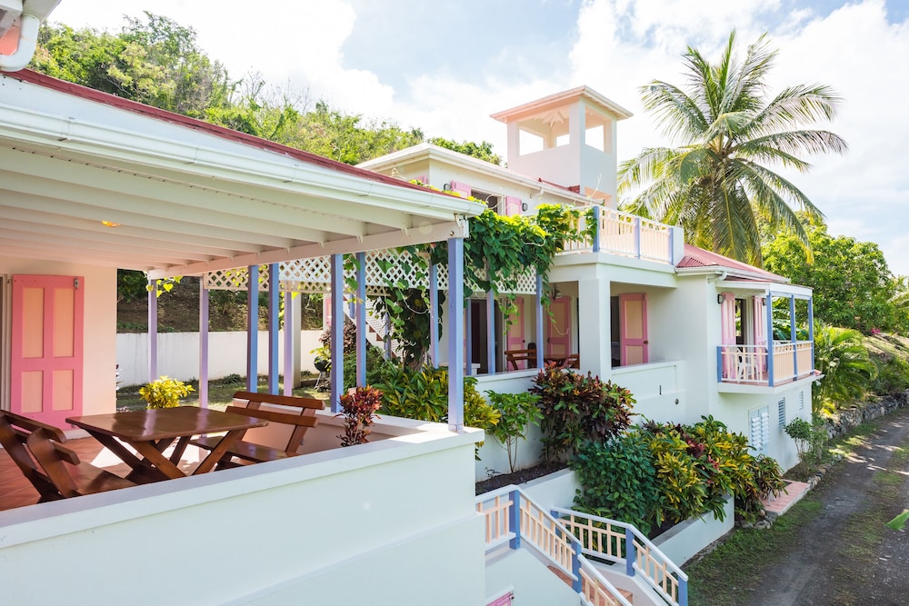 White Bay Villas 4/50