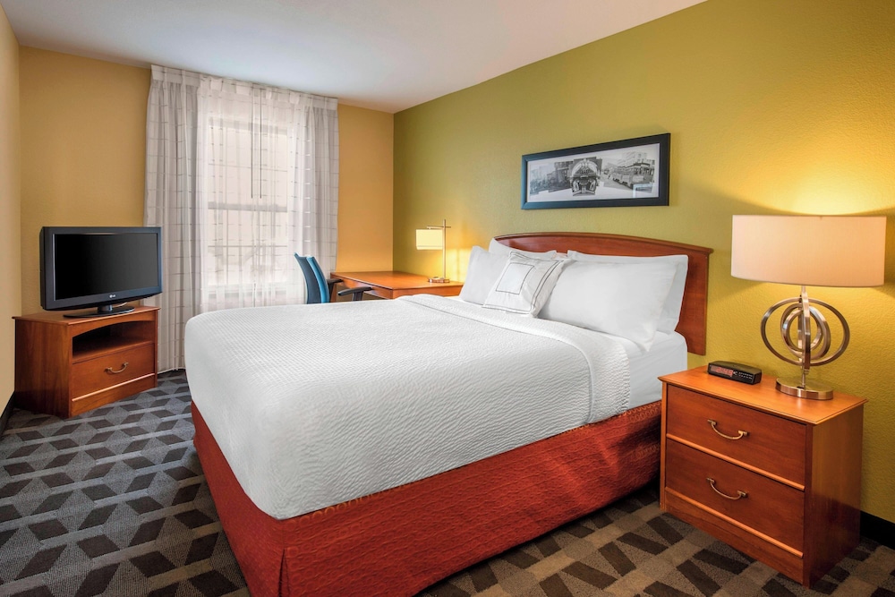 Towneplace Suites By Marriott Denver Tech Center 7/21