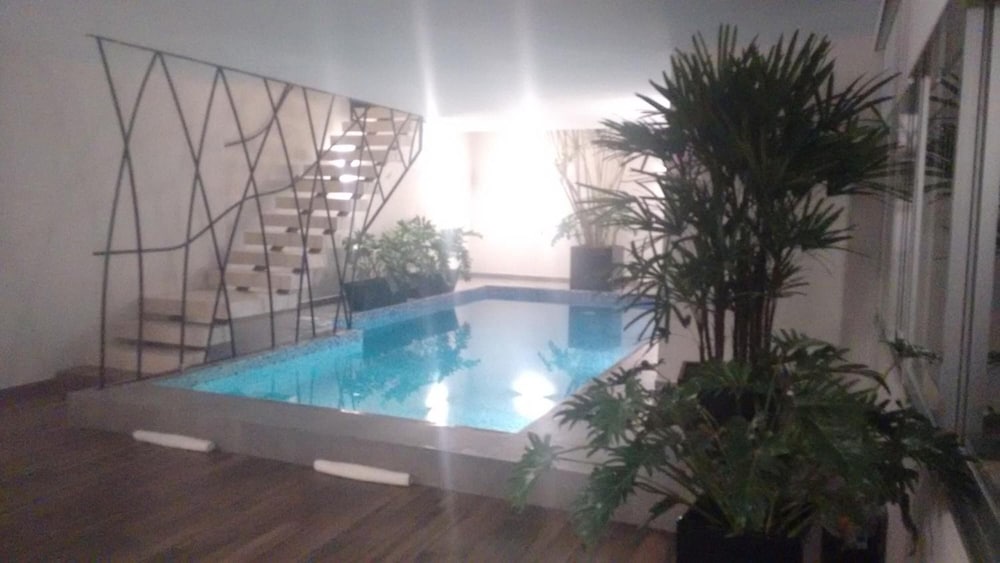 Hotel 5 de Mayo 23/43