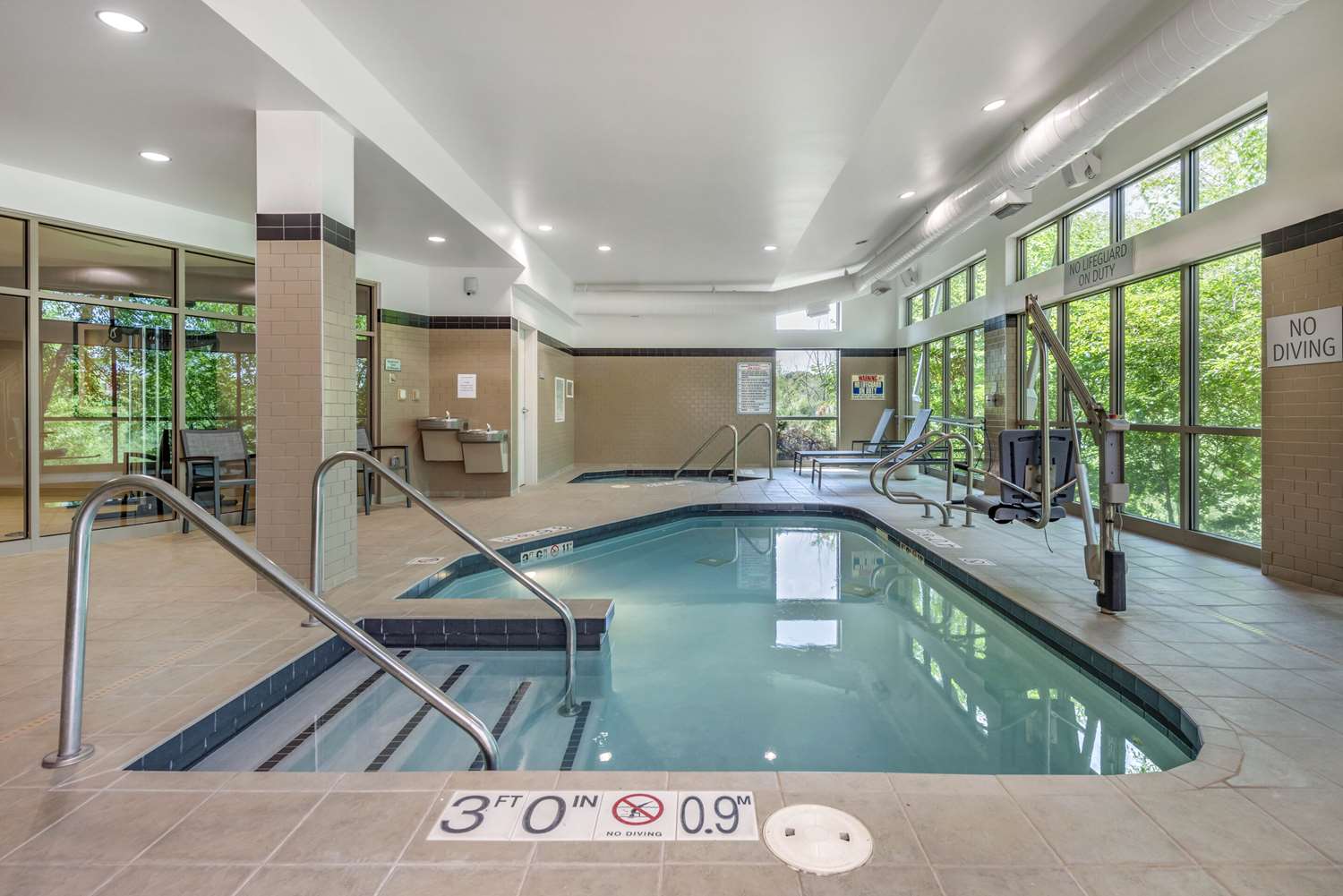 Cambria Hotel Madison East 13/41