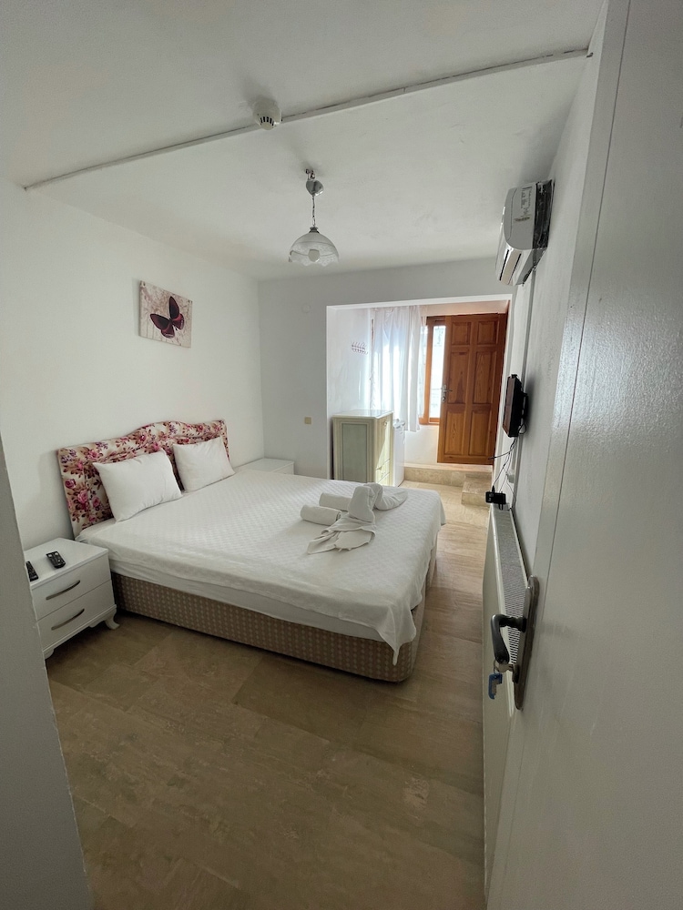 Bedesten Pansiyon Ilica 5/42